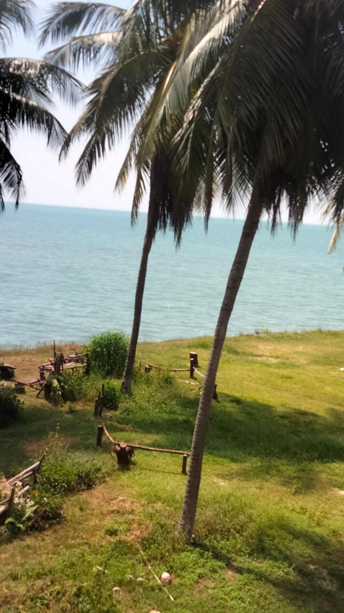 Pd Seaview Corus Paradise Lagoon Port Dickson Extérieur photo