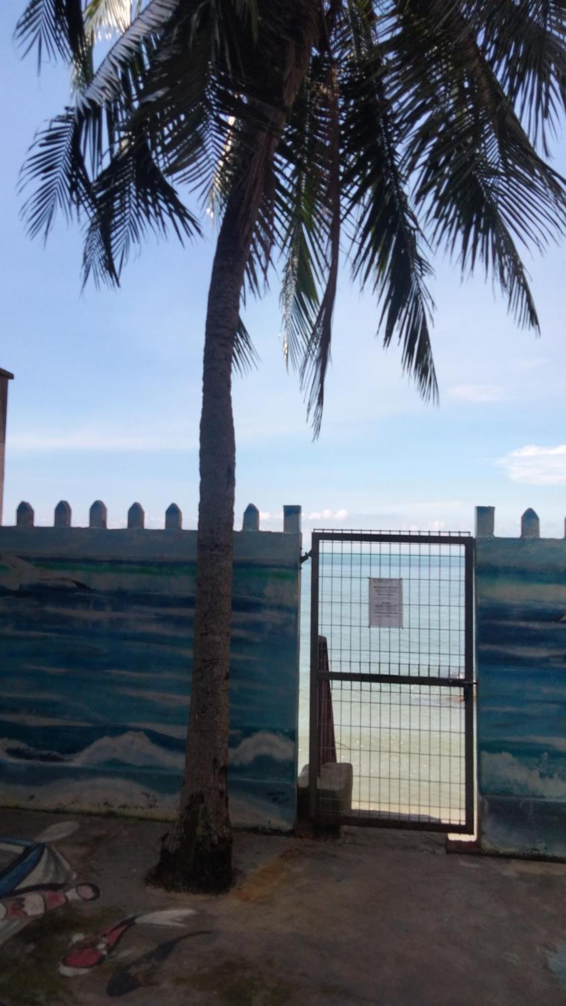 Pd Seaview Corus Paradise Lagoon Port Dickson Extérieur photo